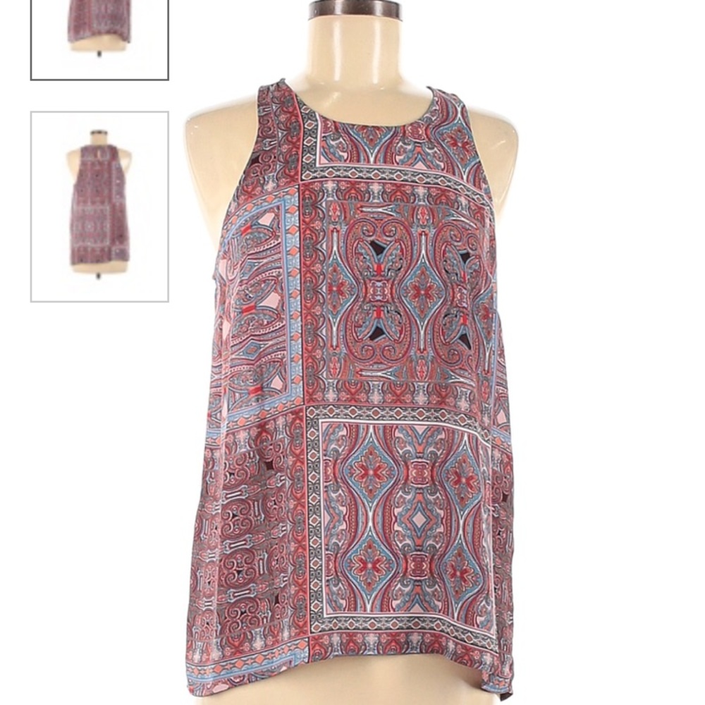 Violet & Claire Sleeveless Blouse. Sz M